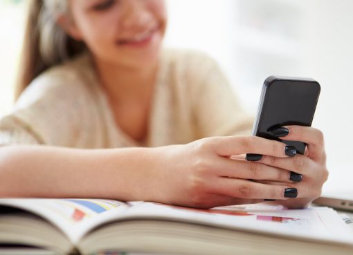 كيف تتخلص من عادات التسويف والمماطلة لمهامك في المذاكرة؟