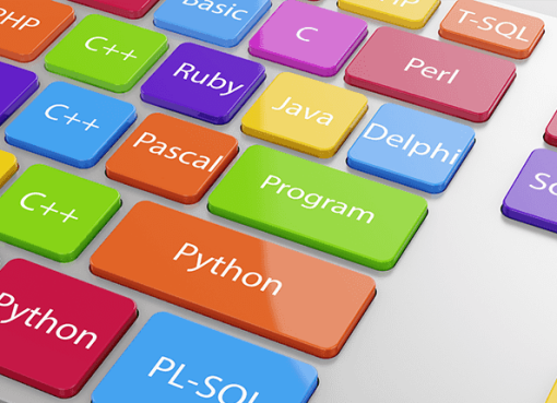 أشهر لغات البرمجة المستخدمة في الشركات الكبرى ولماذا يعتمدون عليها؟ أشهر لغات البرمجة