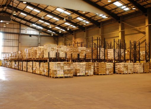 نقل أثاث فلل بالرياض: السرعة والأمان في خدمة واحدة نقل أثاث فلل بالرياض